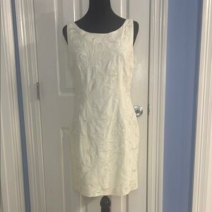 chinese dress ladies Viper | Cream Lace Long-Sleeve Maxi Dress main image 0